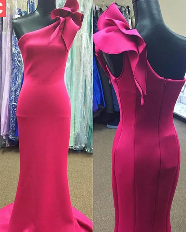 2018 Elegant Burgundy Prom Dresses Mermaid One Shoulder Flounced Sexy Evening Gowns Long