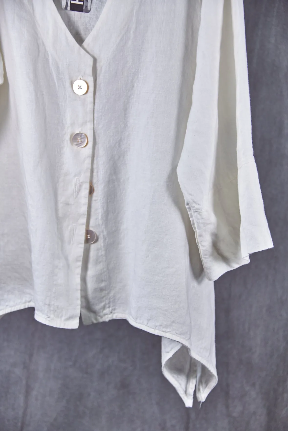 5289 Basque Cardigan White-U