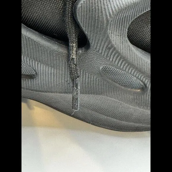 Adidas‎ adiFOM Q Triple Black Size 4