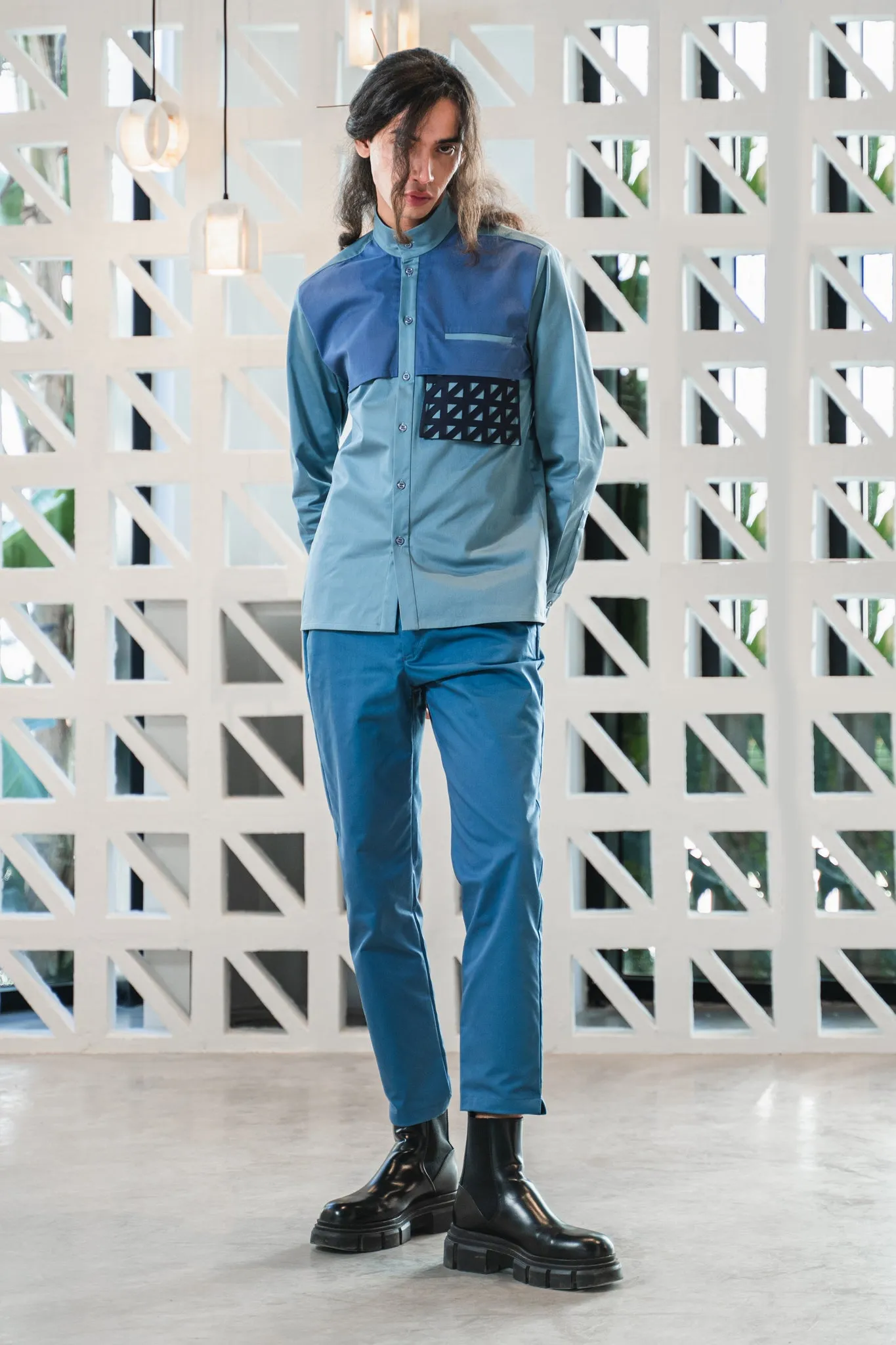 Architectural shirt with kirigami pockets