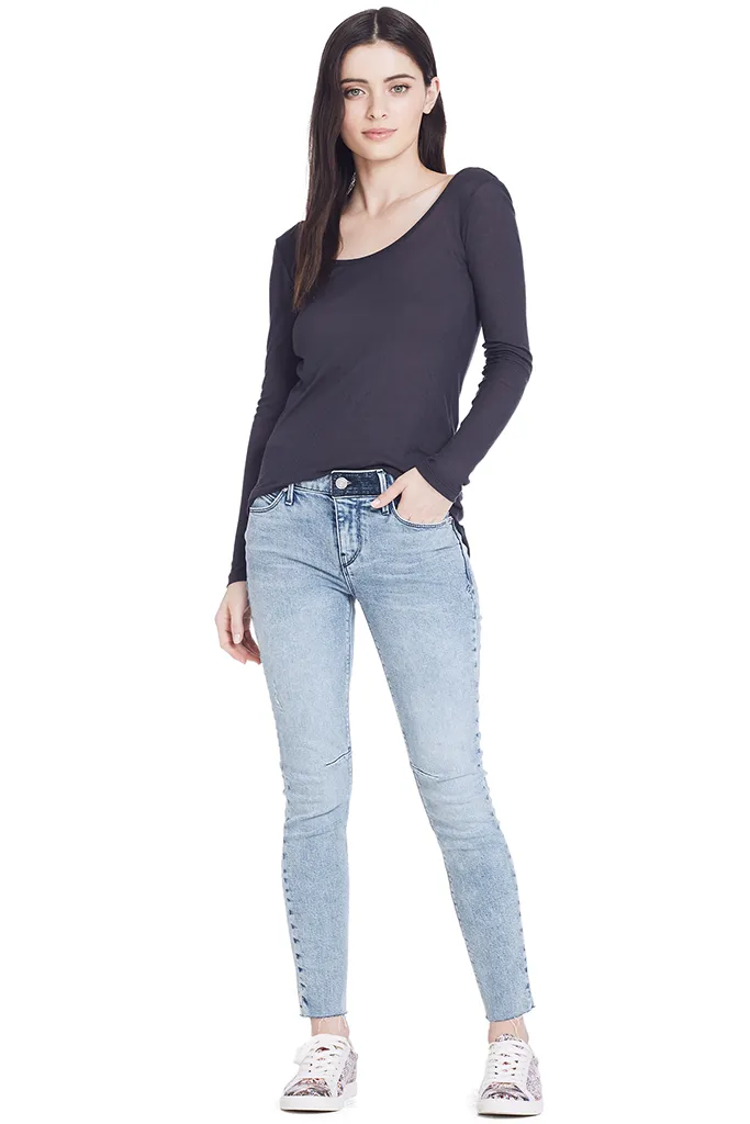 Back Neckline Long Sleeves T-Shirt