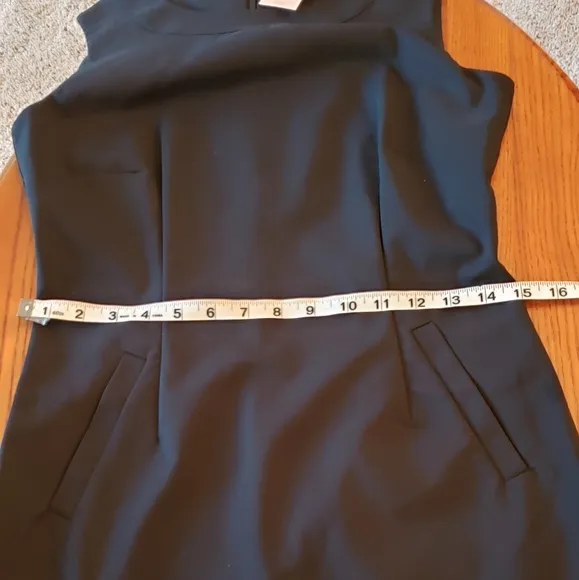Banana Republic black a-line sleeveless dress, size 2P - NEW