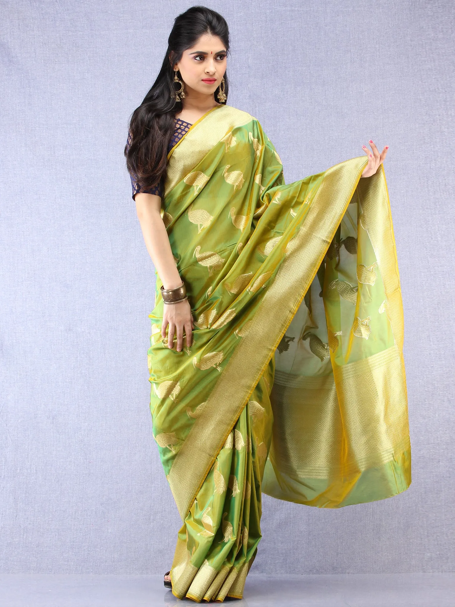 Banarasee Art Silk Saree With Bird Motif - Green & Gold - S031704327