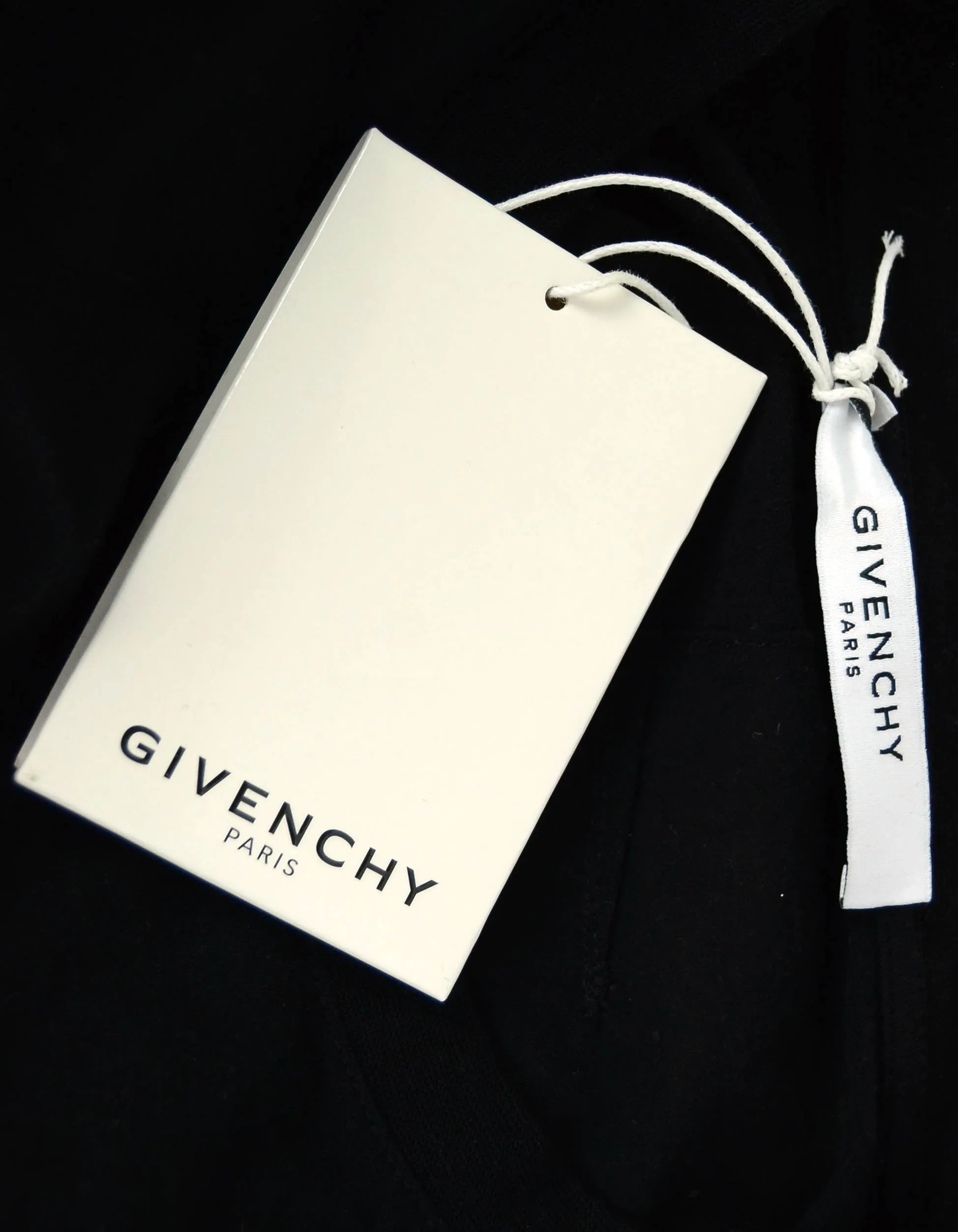 Givenchy NWT Black/White Distressed Logo Oversized T-Shirt sz M