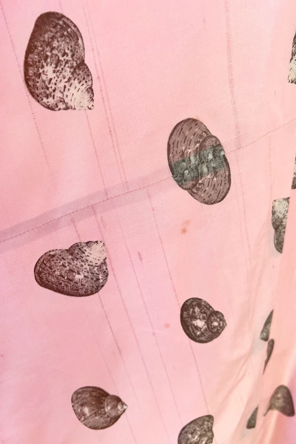 Gorgeous Spring 1974 Valentino Ad Campaign Shell Print Pink Silk Chiffon Top & Silk Twill Skirt Set