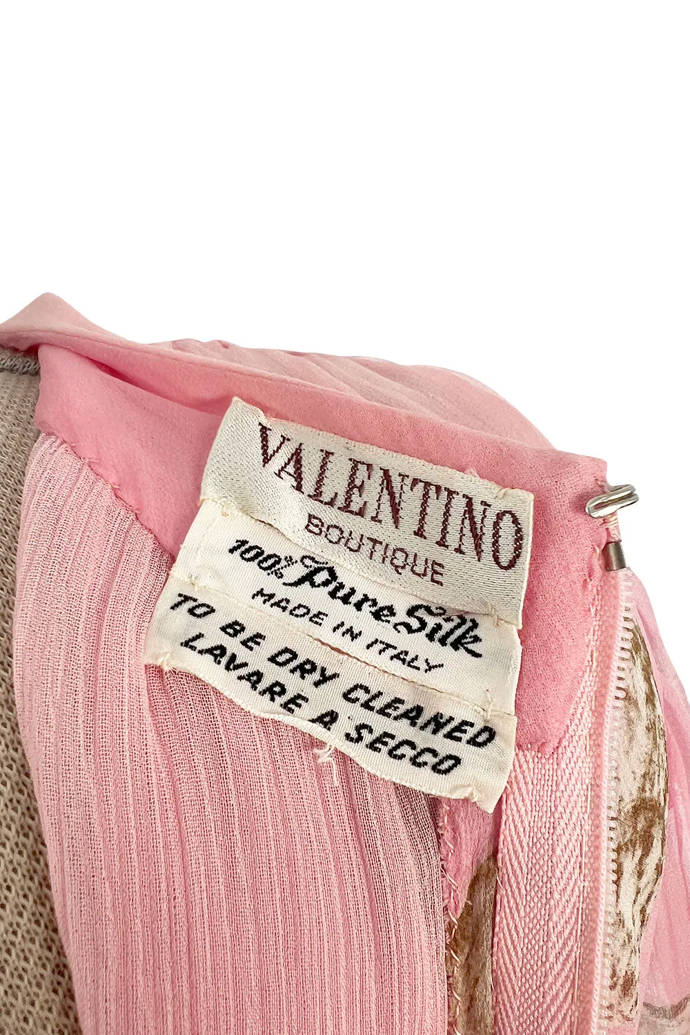 Gorgeous Spring 1974 Valentino Ad Campaign Shell Print Pink Silk Chiffon Top & Silk Twill Skirt Set