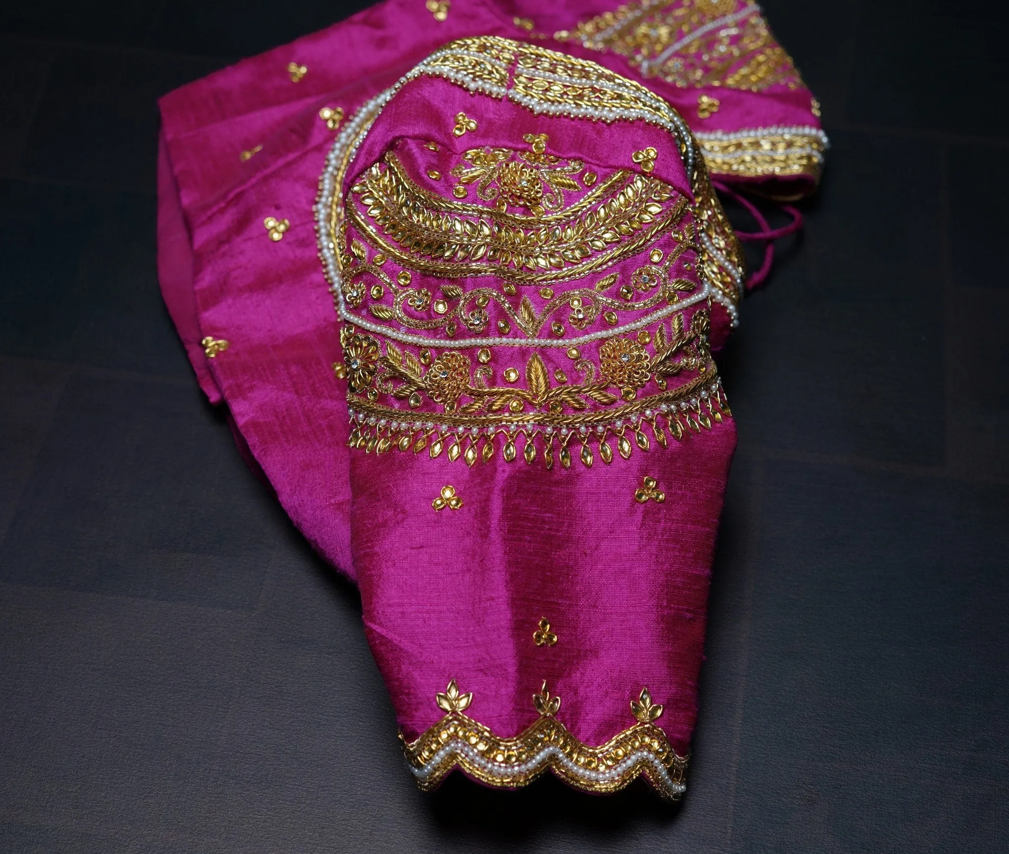 Hot Pink blouse indian,Latest indian blouse designs,saree blouse designs indian,saree stitched blouse,south indian blouse,designer blouse