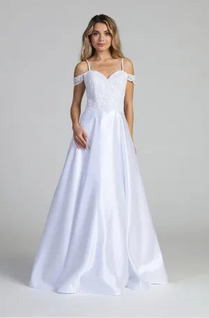 Let’s Evening Gowns 7677L