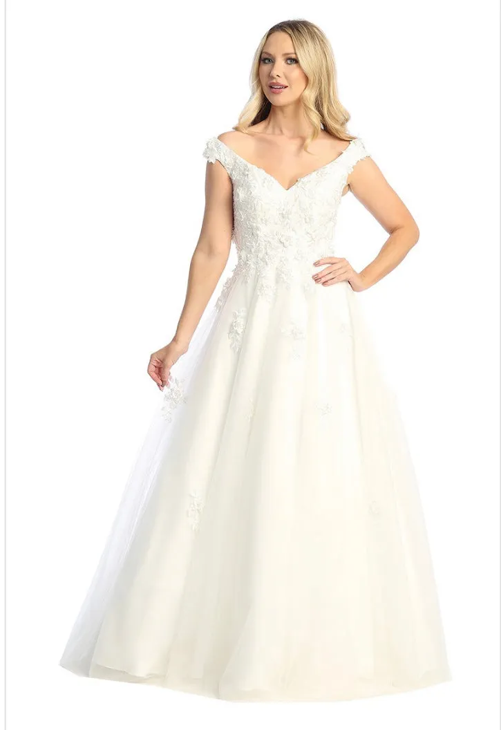 Let’s Evening Gowns 7762L