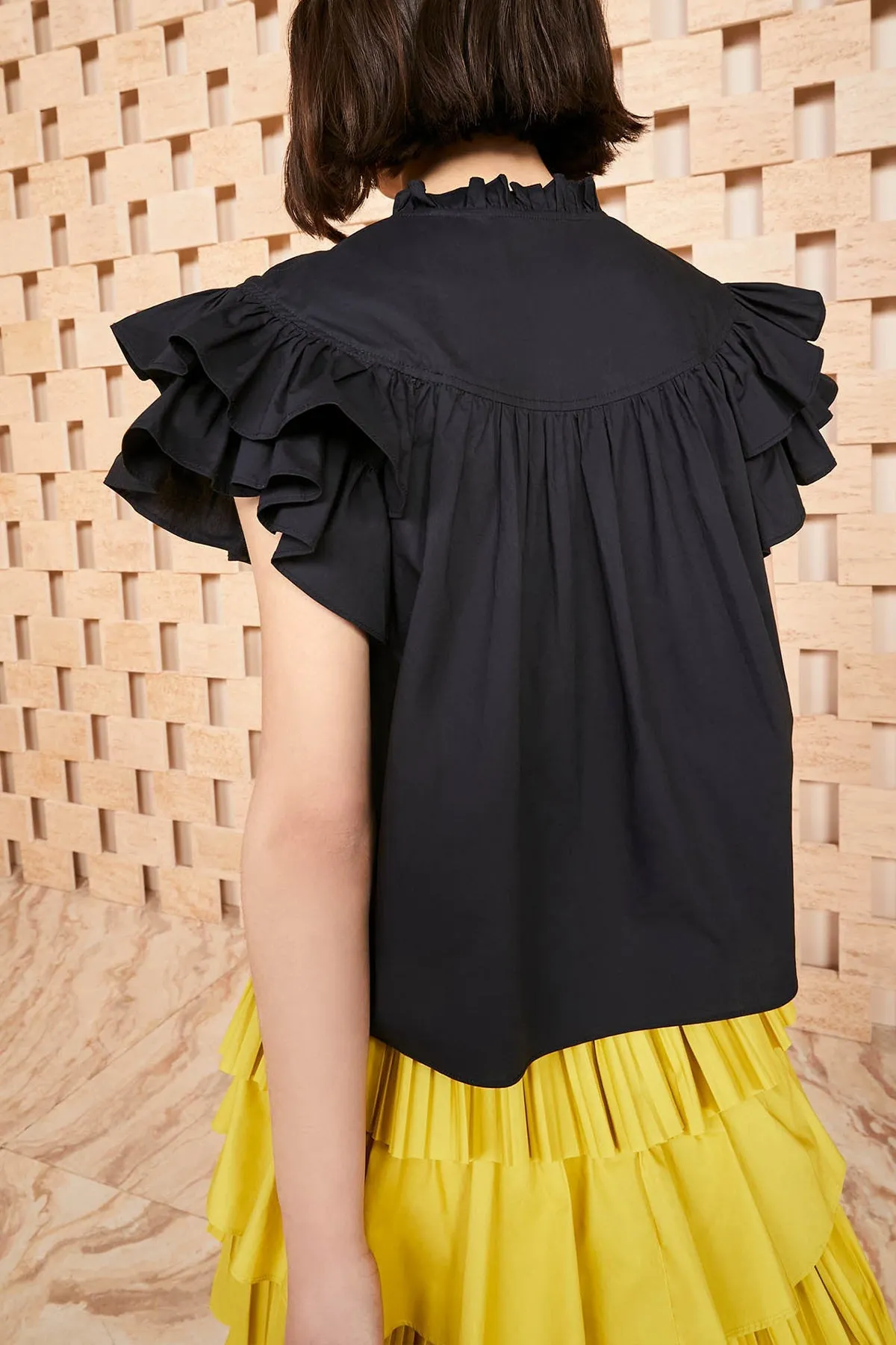 Letty Top in Noir
