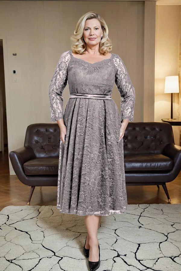 Long Sleeves Lace A Line Mother of the Bride Dress with Bow Tie