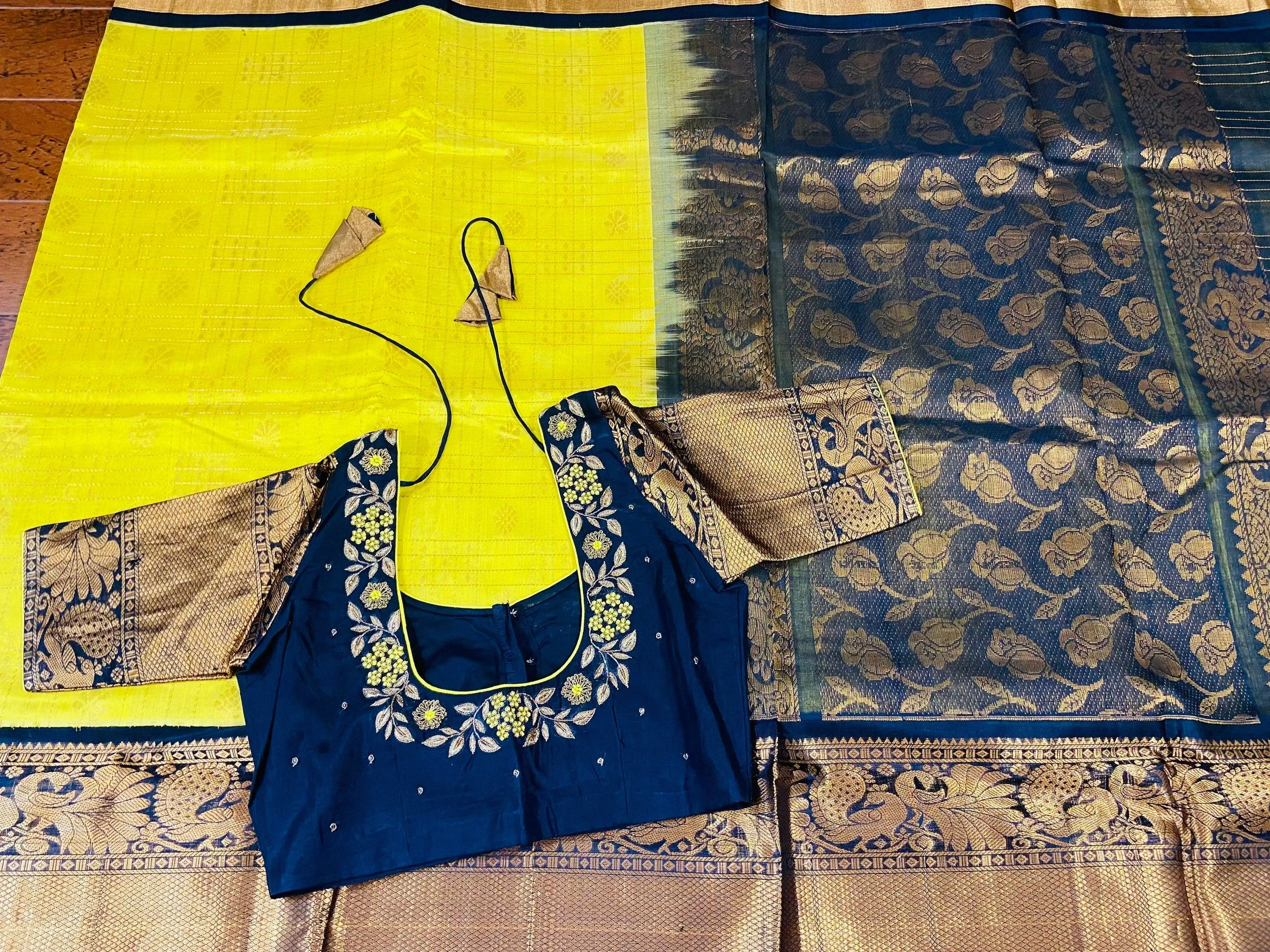 Lyte Weight Pattu Saree blouse -Pattu Blouse -Kuppadam Tissue Pattu Saree blouse -Saree Blouse -Yellow Saree Blouse -Black Blouse-Silk Saree