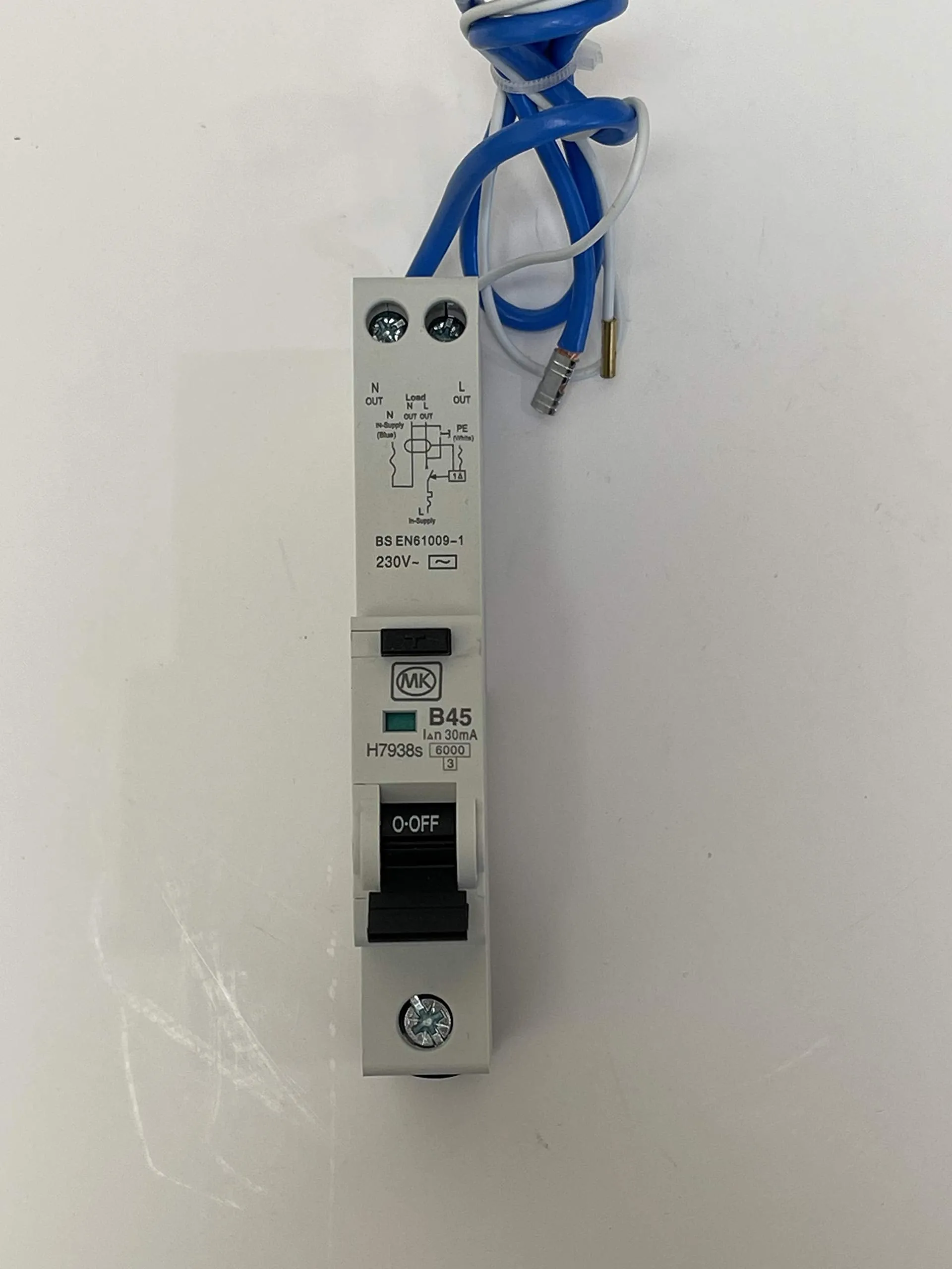 MK 45a / 45 AMP RCBO B TYPE 30ma AC SENTRY 1 MOD 7938s