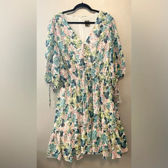 NWT Taylor Floral Boho Dress Plus Size 16 16W 1X Spring Summer Peasant A-Line