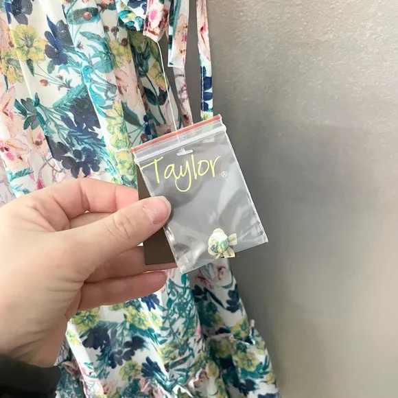 NWT Taylor Floral Boho Dress Plus Size 16 16W 1X Spring Summer Peasant A-Line