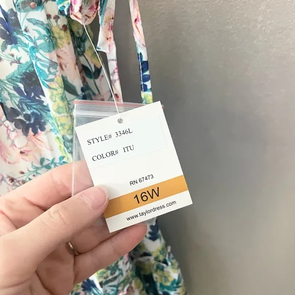 NWT Taylor Floral Boho Dress Plus Size 16 16W 1X Spring Summer Peasant A-Line