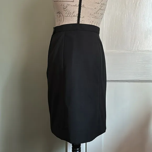 Patriots by Weintraub Bros. Black A-Line Uniform Skirt