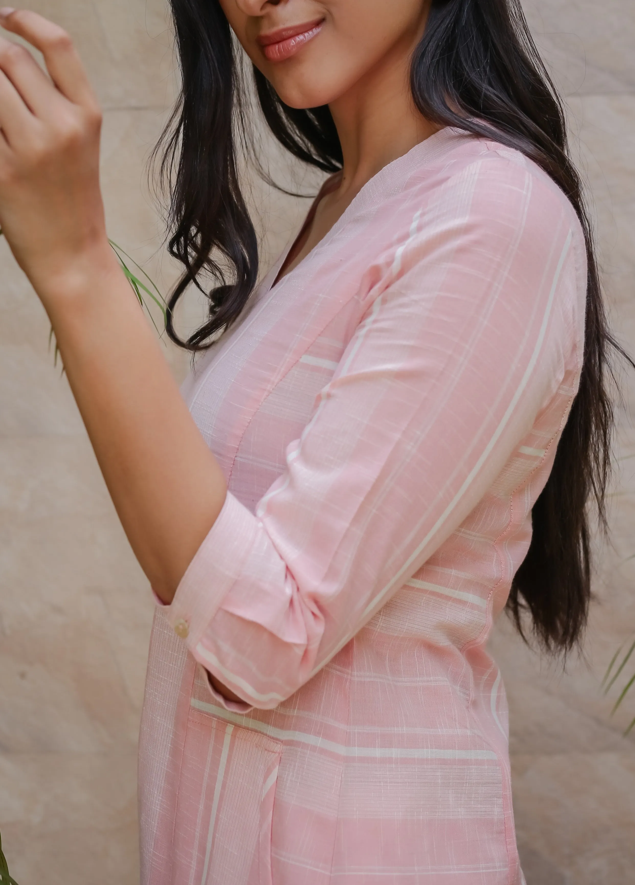 Pink Cotton Handloom Woven Ready-To-Wear A Line Kurtta Set With Cullottes