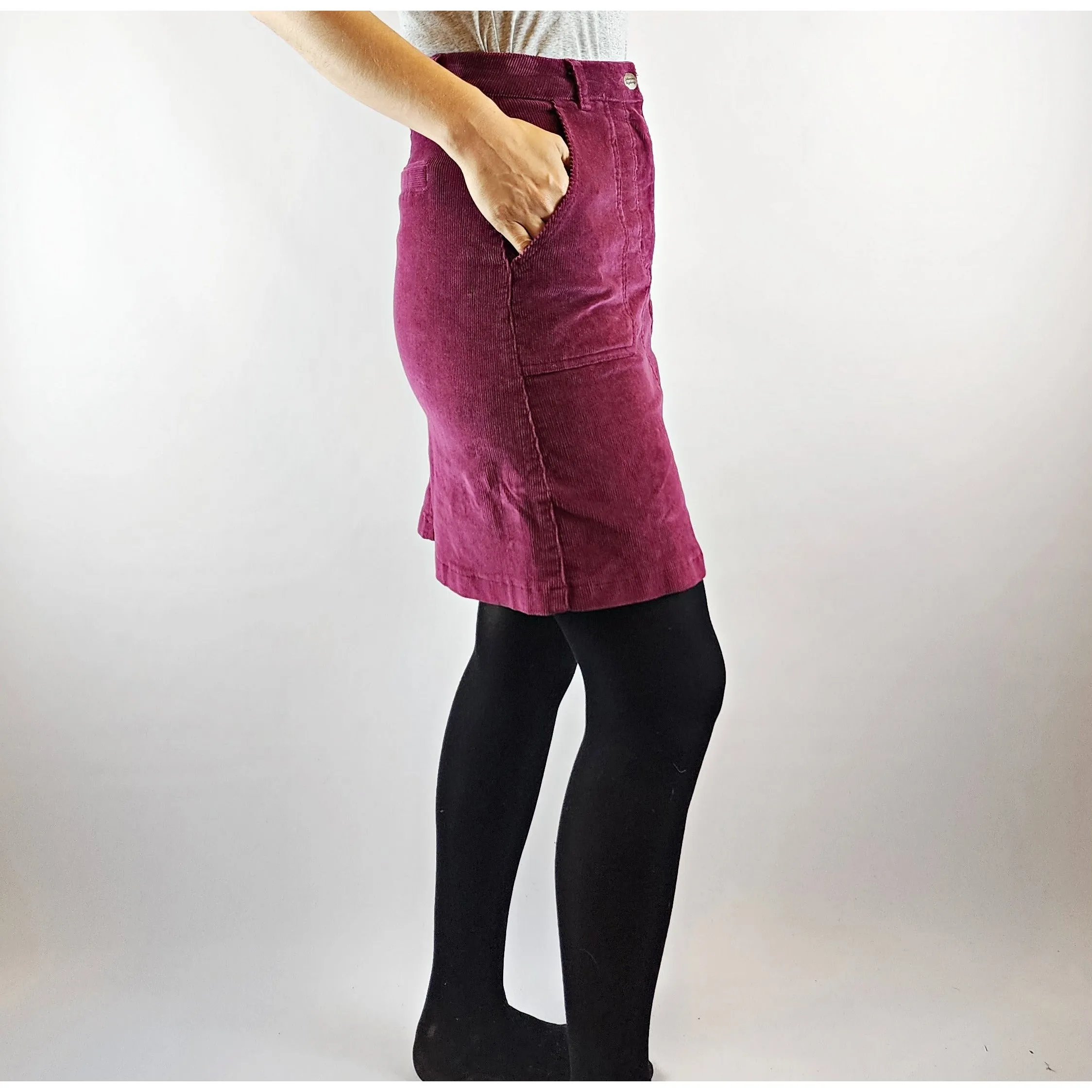 Princess Highway plum red thin cord skirt with pockets size 8
