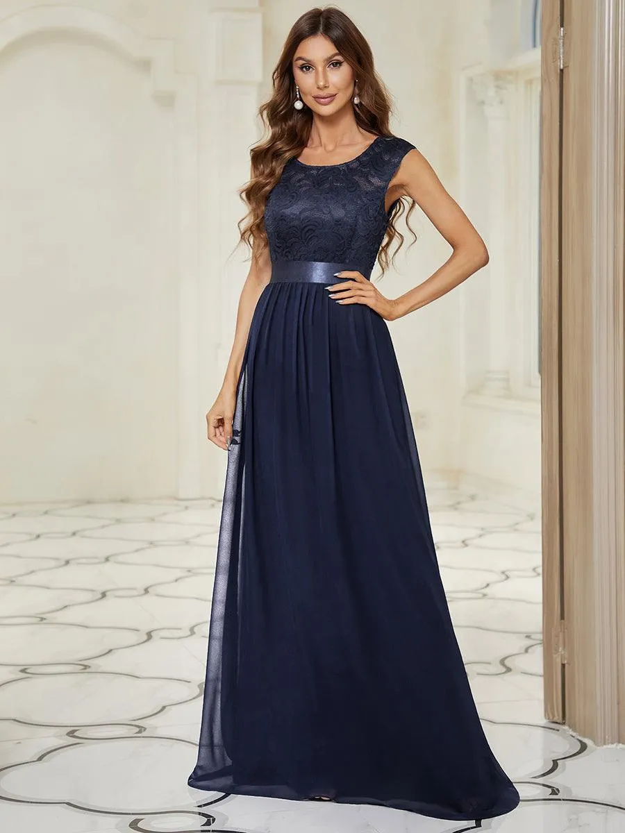 Robe de demoiselle d'honneur classique à col rond et dos en dentelle(Vente finale)