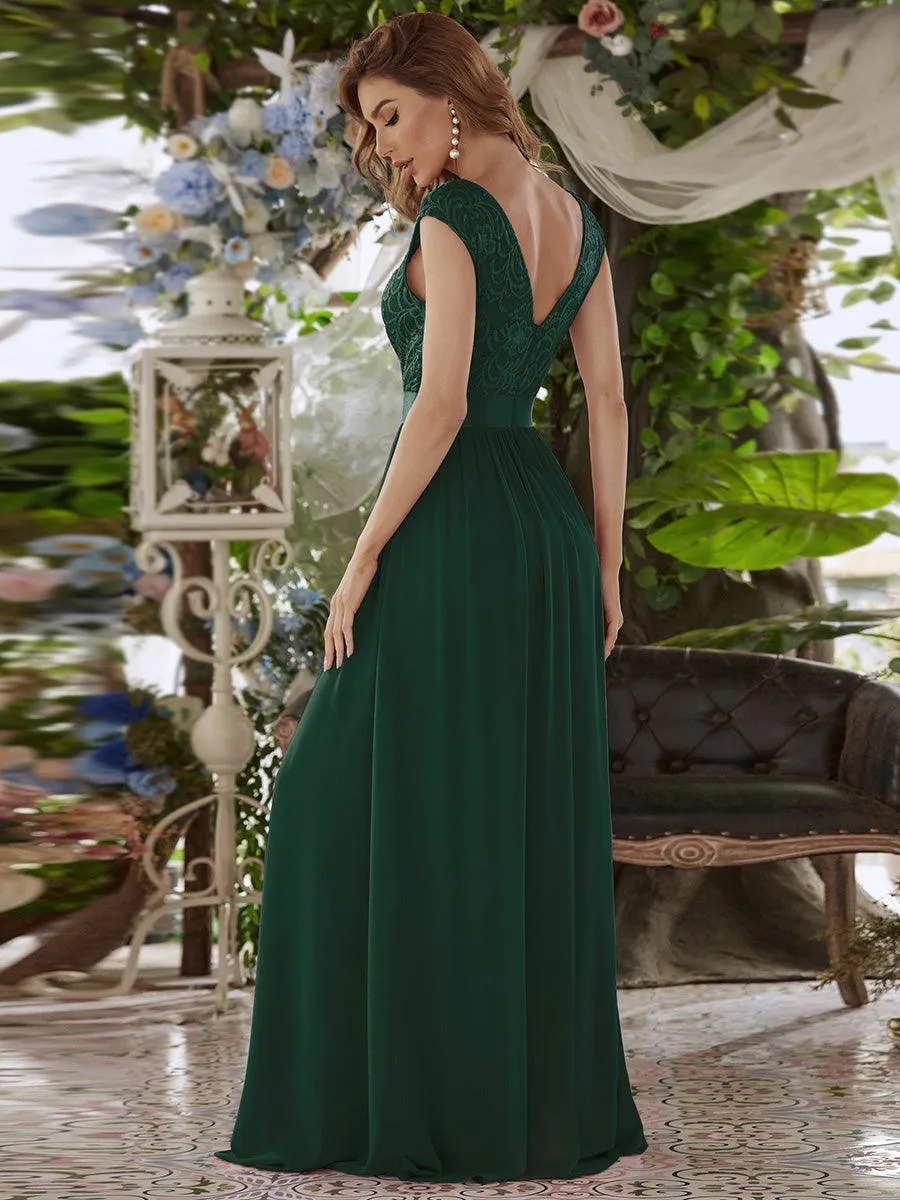 Robe mariage invitée longue en dentelle sans manches