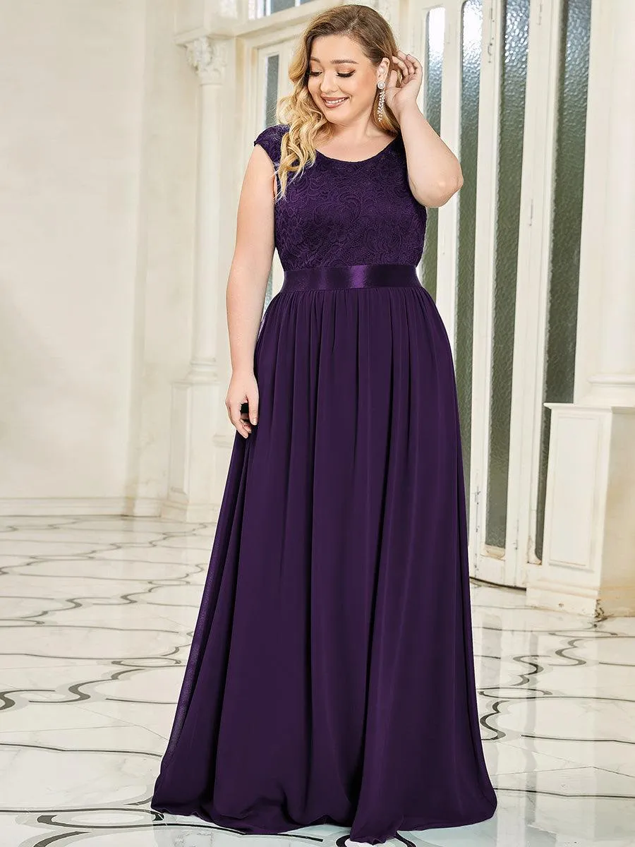 Robe mariage invitée longue en dentelle sans manches