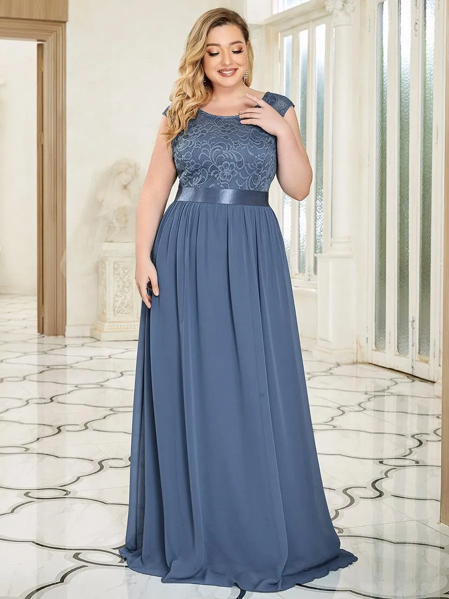 Robe mariage invitée longue en dentelle sans manches