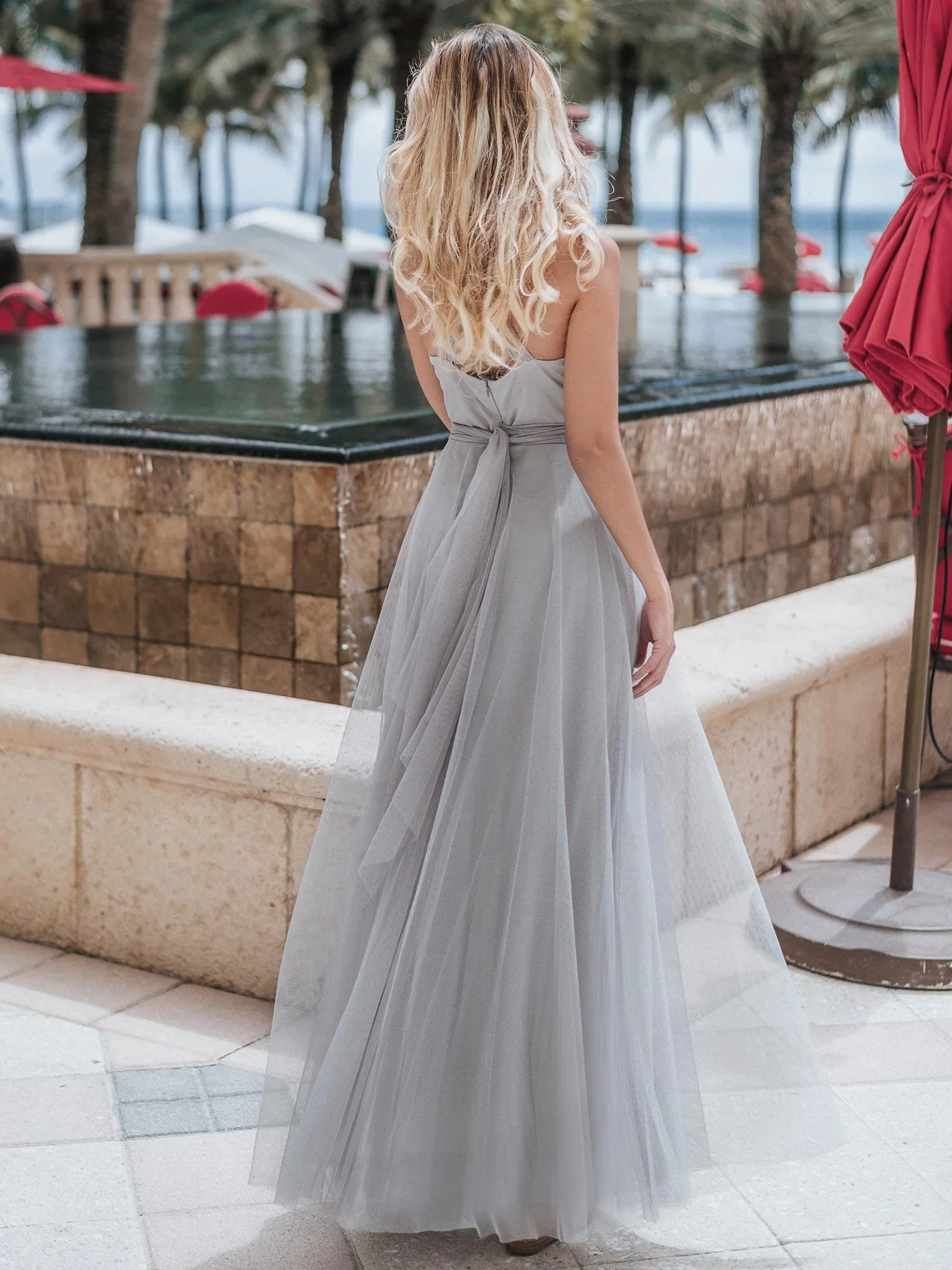 Robes demoiselle d'honneur en tulle à double col en V Cérémonie en Tulle