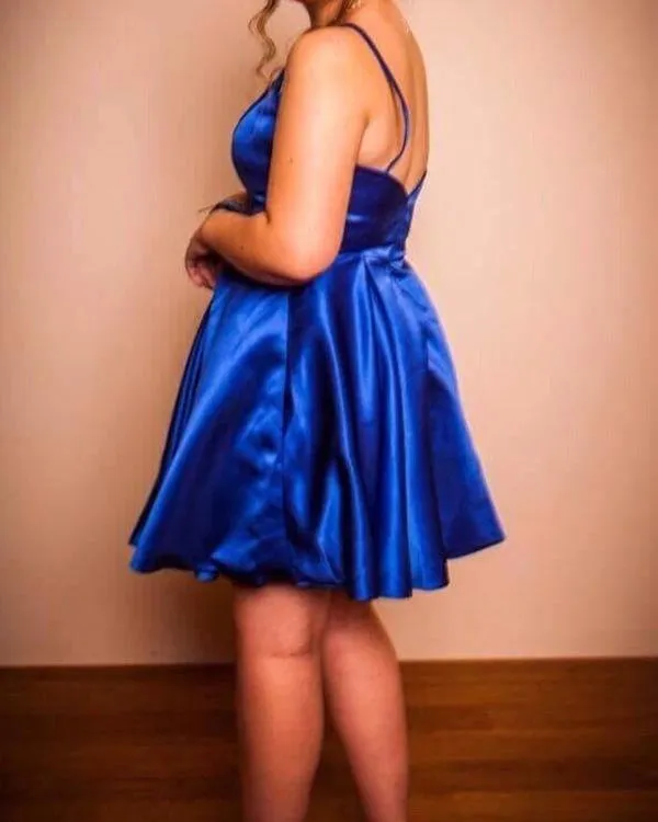 Sexy V-Neck Homecoming Dresses Satin A line Short Party Gowns Cocktail Dress