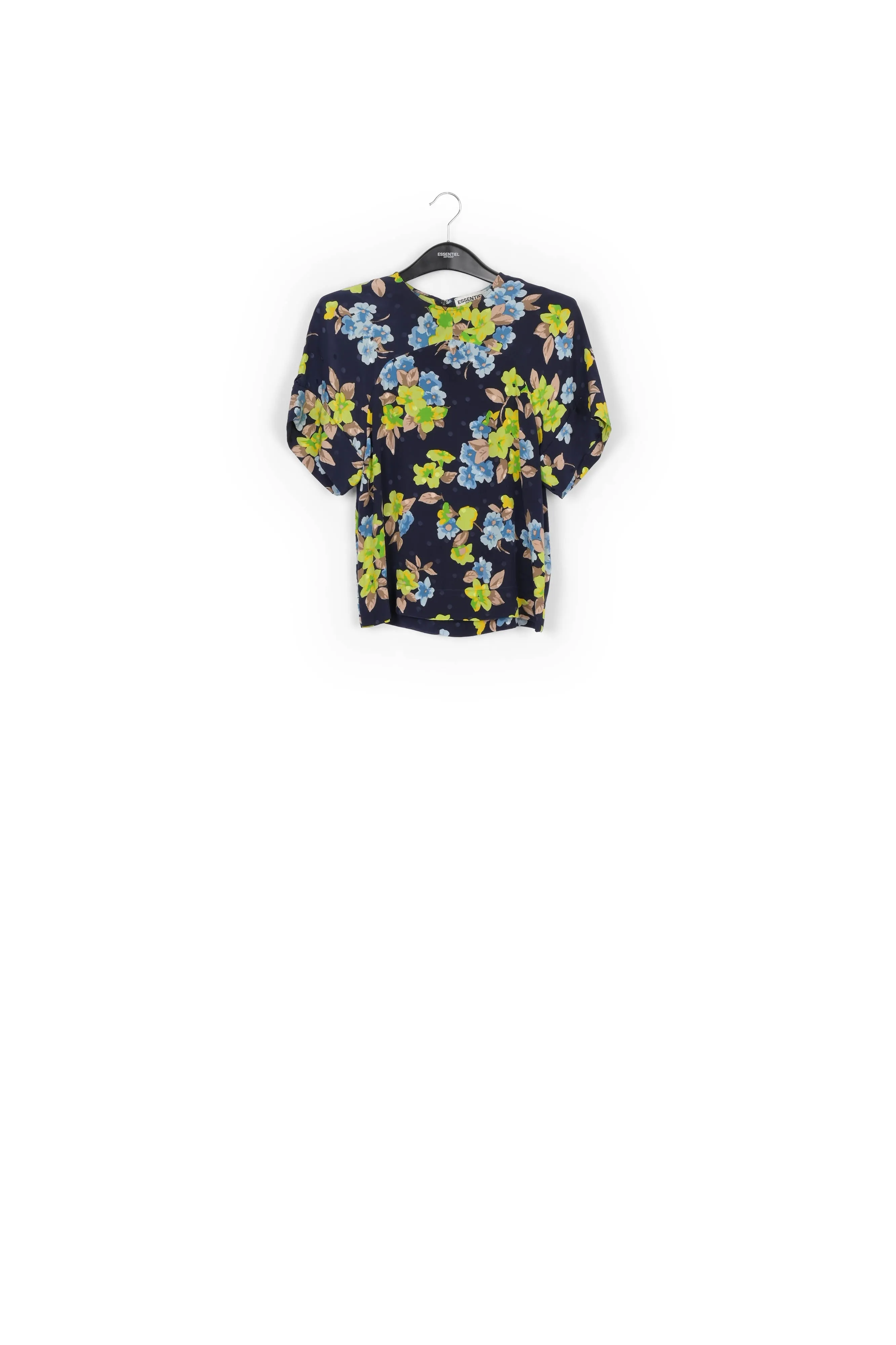 Short sleeved top