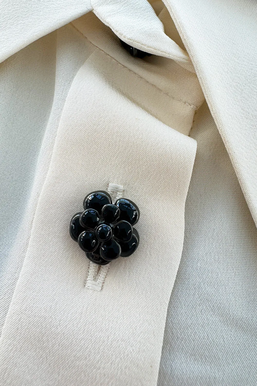 Spring 2015 Chanel by Karl Lagerfeld Runway White Crepe de Chine Pleated Blouse W Handmade Camellia Buttons