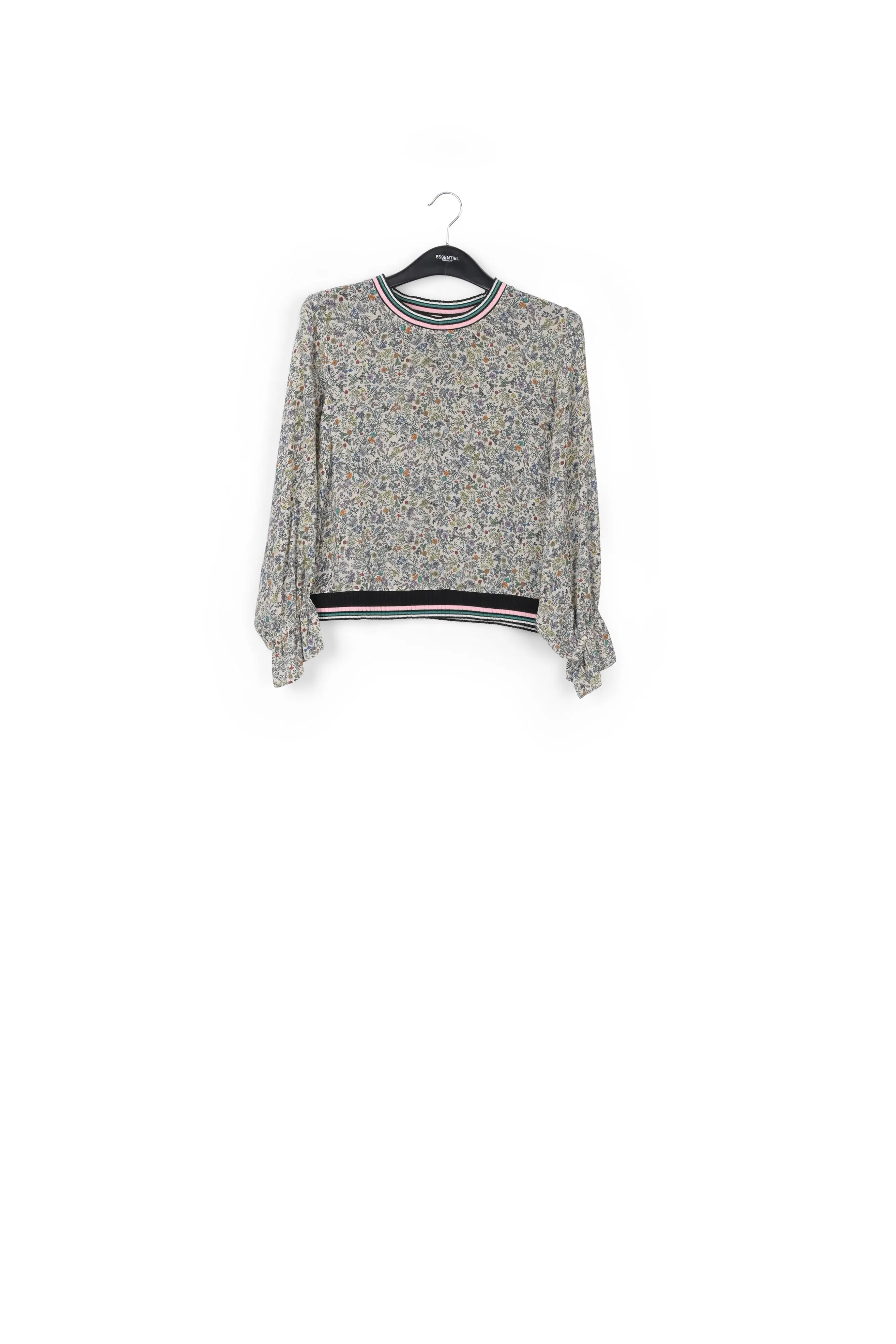 Top with frilled sleeves