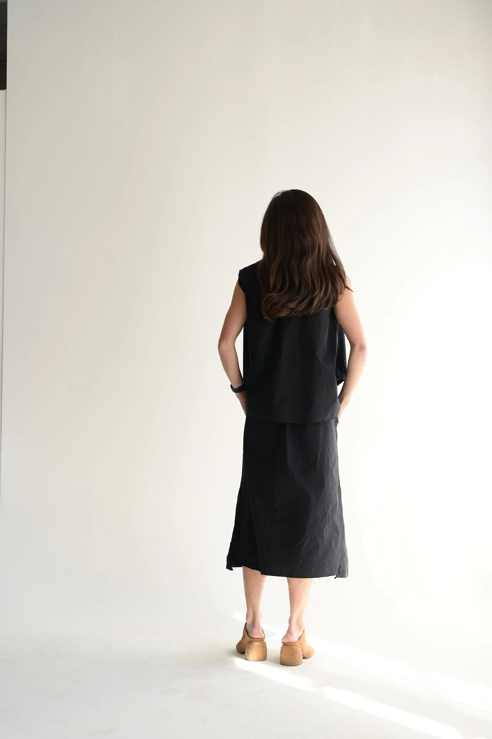 Twisted Skirt Medium Long in Black