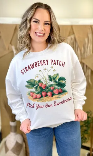 Vintage Strawberry Fruit Graphic Sweatsh